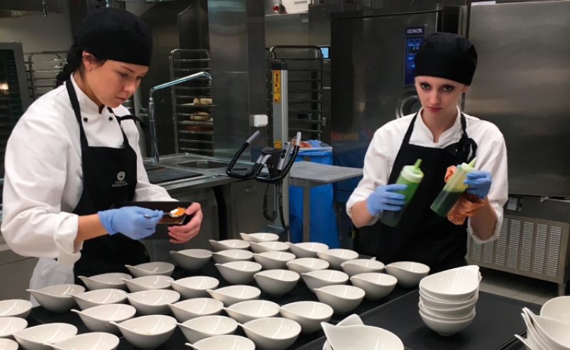 Kockeleverna är redo för Nobelfesten