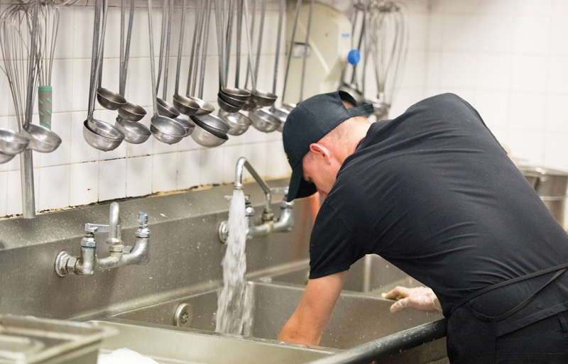 Brister i inhyrdas arbetsmiljö