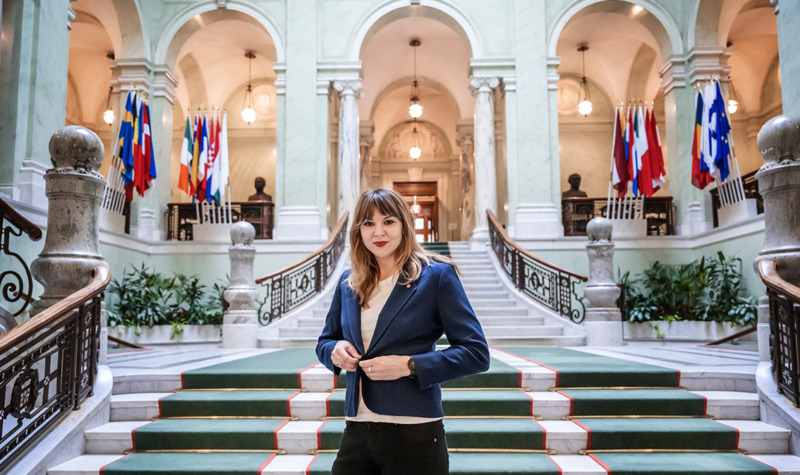 Kocken Frida kom in i riksdagen