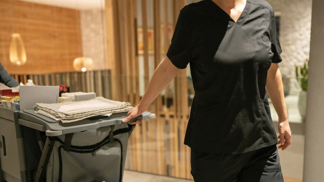 Hotell ska betala 50 000 för brister