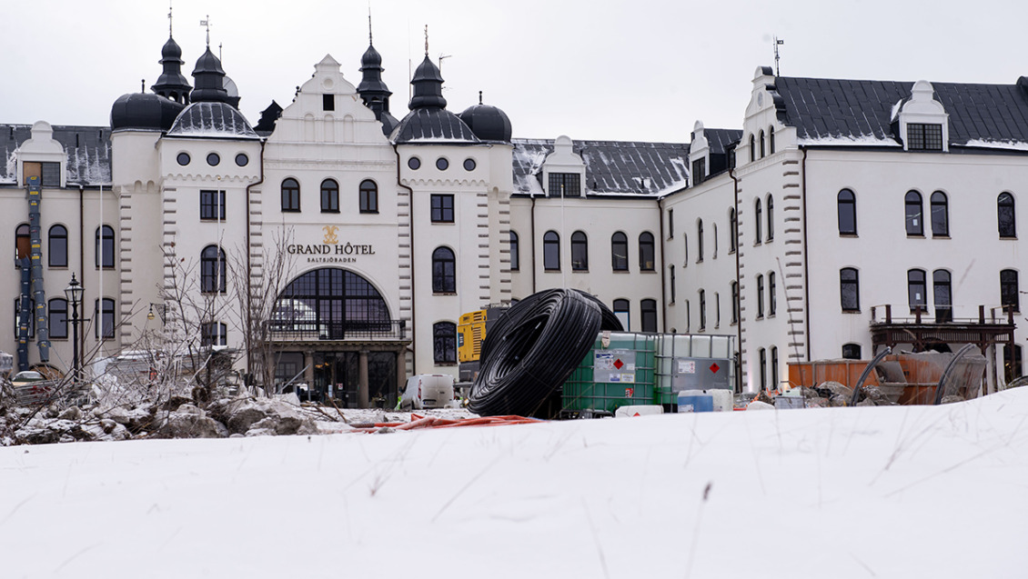 Personal varnar för dålig arbetsmiljö på anrikt hotell