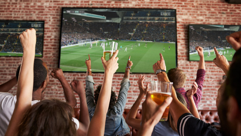 Öl till VM-frukost utmanar anställda