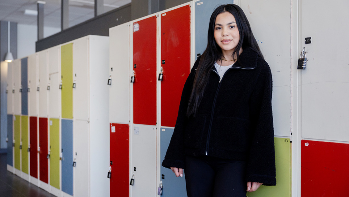 Hon har jobb på skolschemat