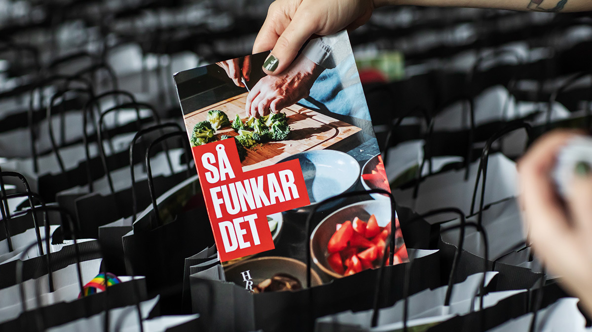 HRF:are packar påsar.
